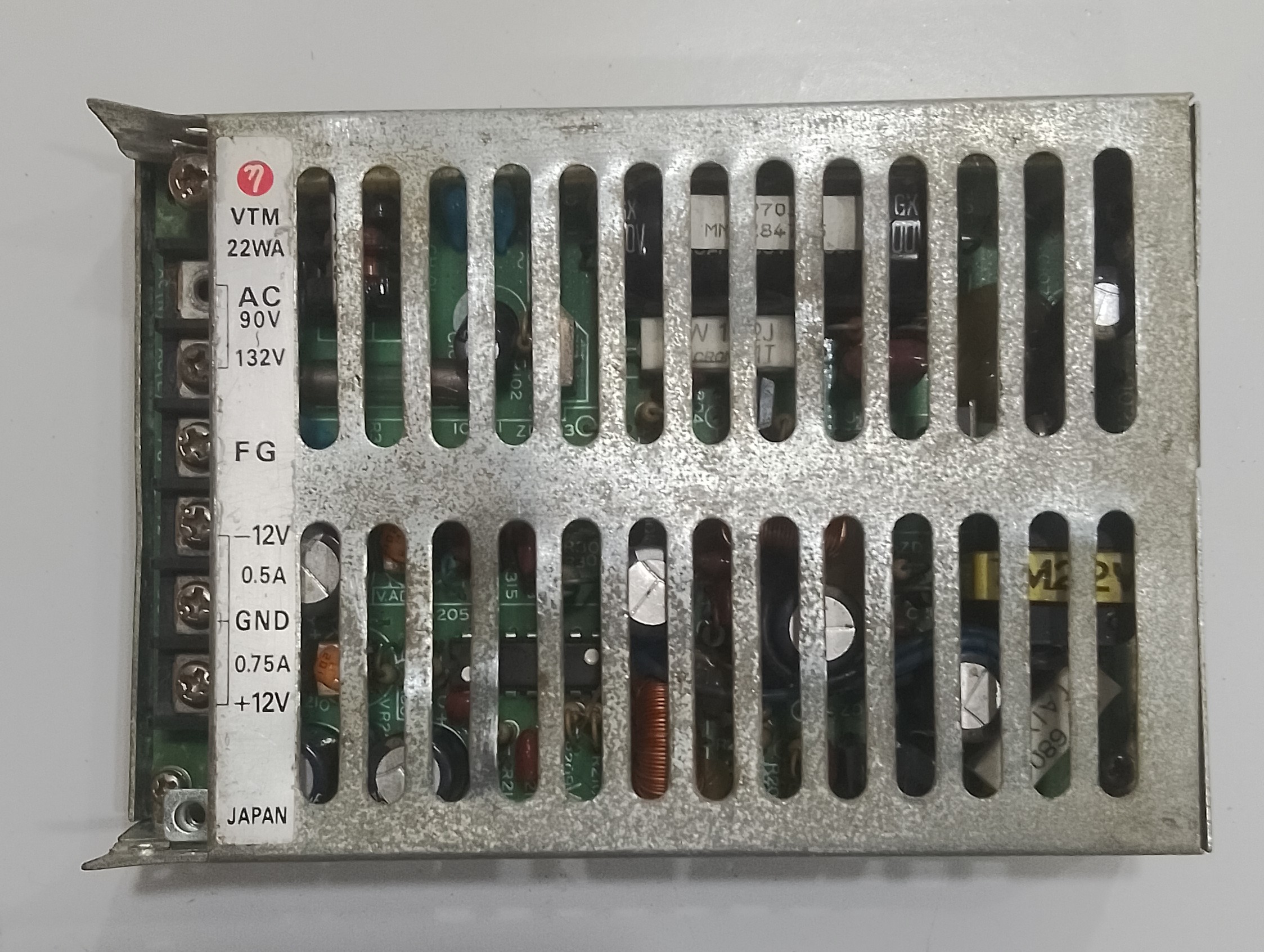 ETA VTM22WA 05SA SWITCHING POWER SUPPLY IP90-132V22