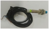 OMRON E2E-X2MY1 AC NO 200mA MADE IN JAPAN Brown+90-250VAC Black: OUTPUT