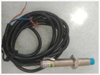 OMRON E2E-X5MD1 DC NO 200mA MADE IN JAPAN Brown+10-30vdc BLU-0V