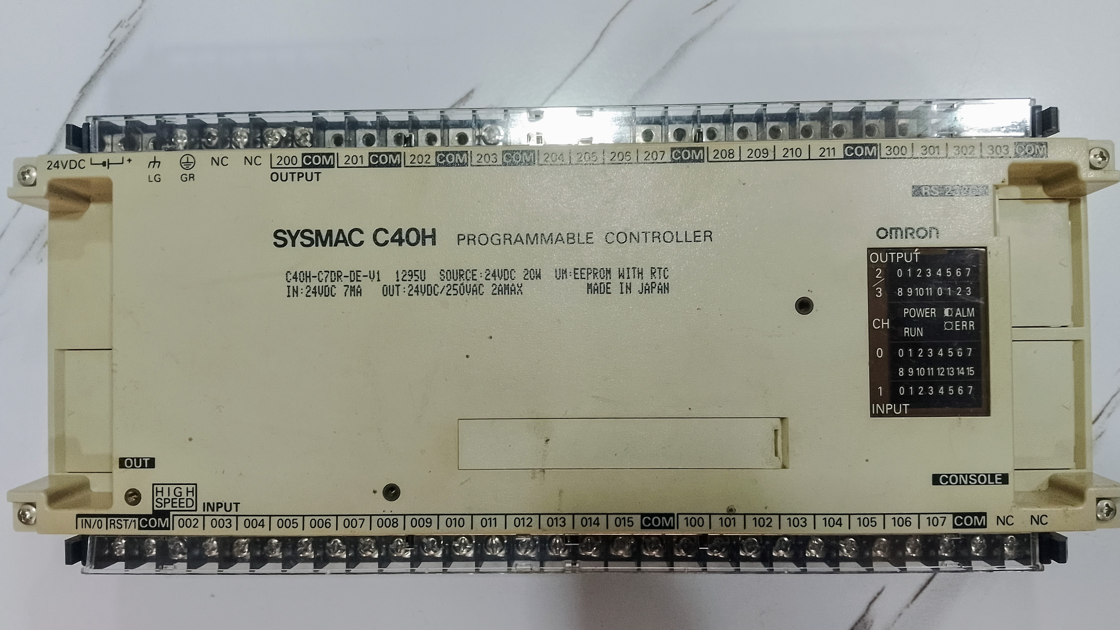 OMRON SYSMAC C40H PROGRAMMABLE CONTROLLER C40H-C6DR-DE-V1